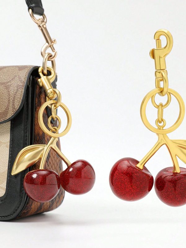 Llavero de cereza para bolso