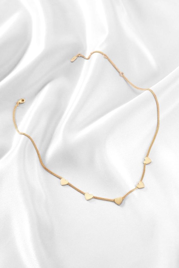 Cadena con corazones
